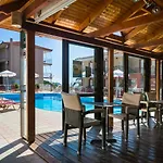 Lourdas View Апартаменты *